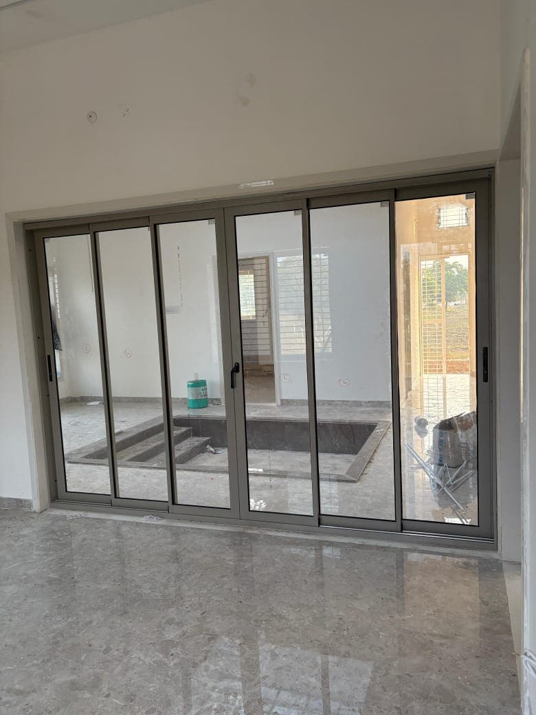Mr. Ulemale Residence Panoramic Telescopic Sliding Glass System detail 2
